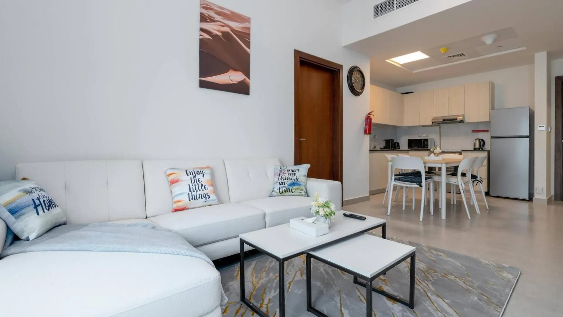 Delightful 2 Bedrooms In Jumeirah Village Circle Dubai